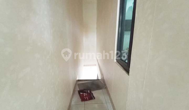 2br Unfurnished House At Jakarta Timur Near Halim Perdana Kusuma By Travelio Realty 6