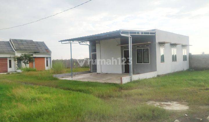 2br Unfurnished House At Griya Al Fatih By Travelio Realty 11