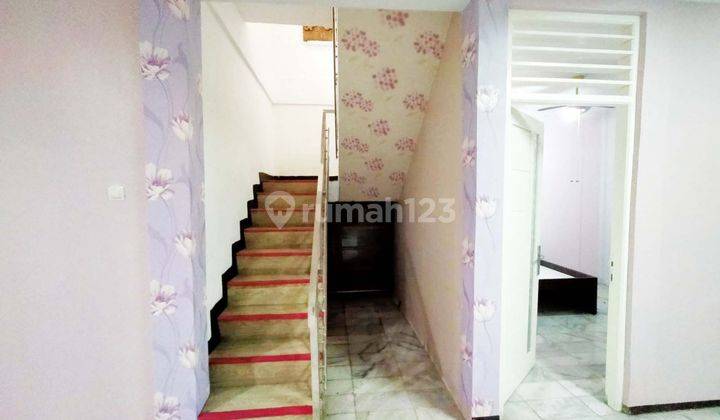 7br Unfurnished House At Perumahan Babakan Sari By Travelio Realty 8