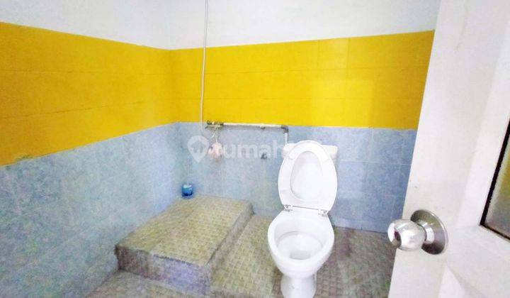 7br Unfurnished House At Perumahan Babakan Sari By Travelio Realty 16
