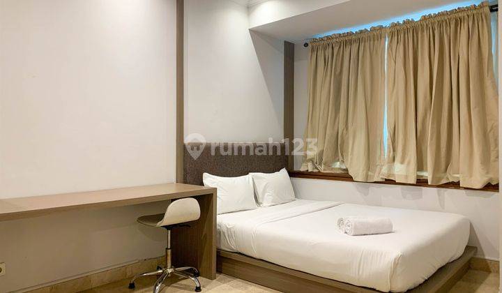 2br Furnished Apartemen Hayam Wuruk By Travelio 1