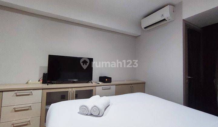 Studio Furnished Apartemen Warhol Residences 2