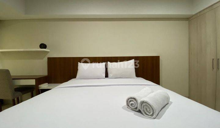 Studio Furnished Apartment At Warhol Residences By Travelio 6