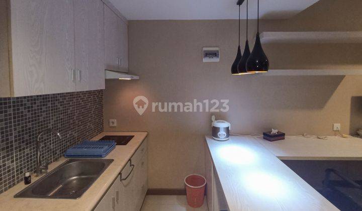 Studio Furnished Student Park Apartment By Travelio 8