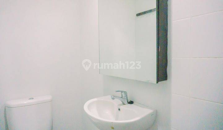 Studio Furnished At Kubikahomy Apartment By Travelio 4