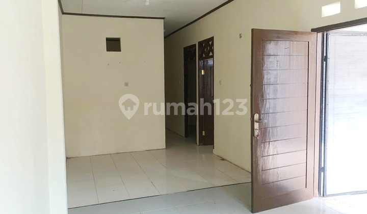 Unfurnished 2br 3br House At Villa Pamulang Mas By Travelio Realty 37