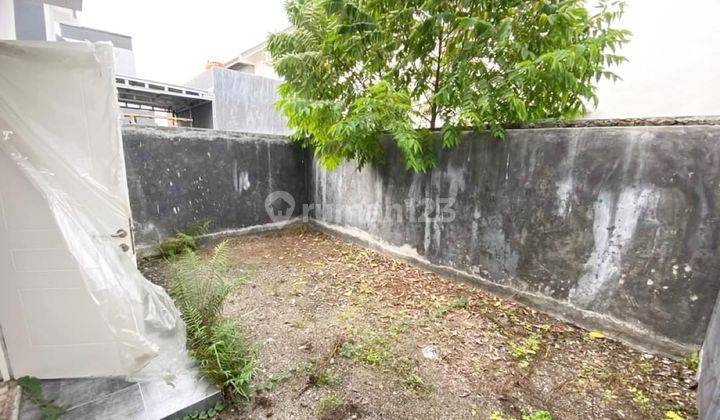 2br 3br 4br House At Puri Surya Jaya By Travelio Realty 15