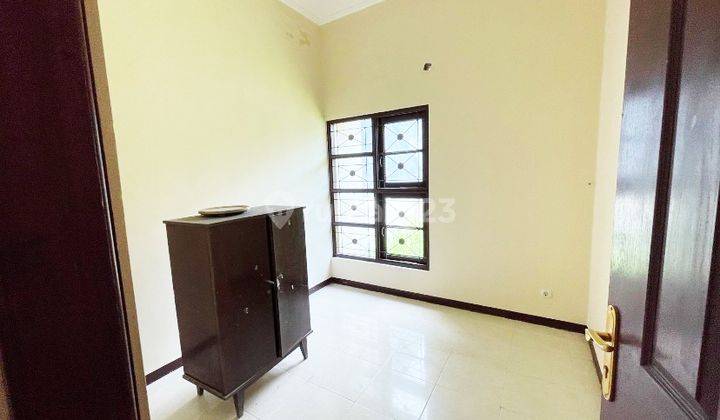 2br 3br 4br House At Puri Surya Jaya By Travelio Realty 40
