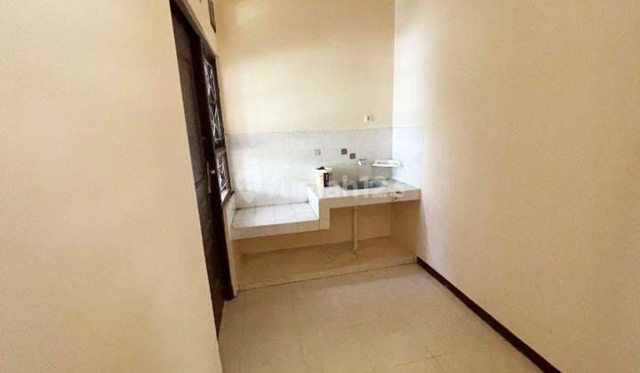 2br 3br 4br House At Puri Surya Jaya By Travelio Realty 44