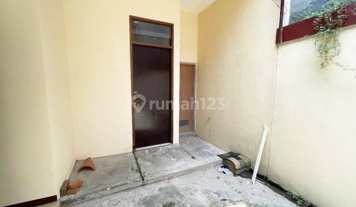 2br 3br 4br House At Puri Surya Jaya By Travelio Realty 46