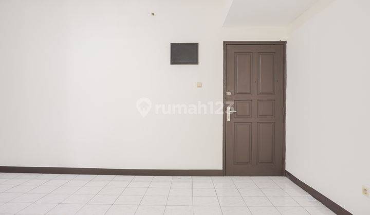 1br 3br Furnished And Unfurnished Apartemen Kondominium Rajawali By Travelio 2