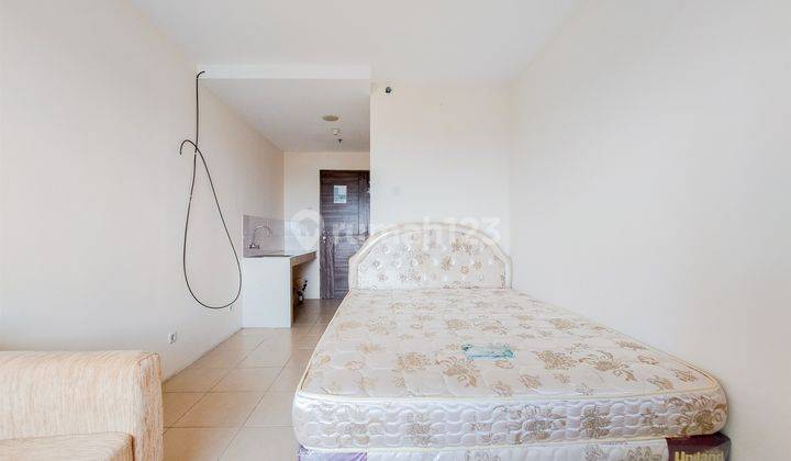 Studio 2br Furnished And Unfurnished Apartemen Medina By Travelio 1