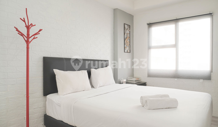 Furnished And Unfurnished Apartemen Belmont Residence Puri