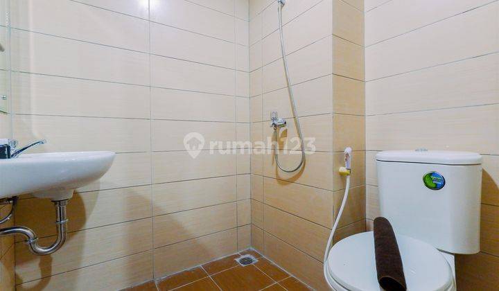 Studio Furnished Apartemen Margonda Residence 5 2