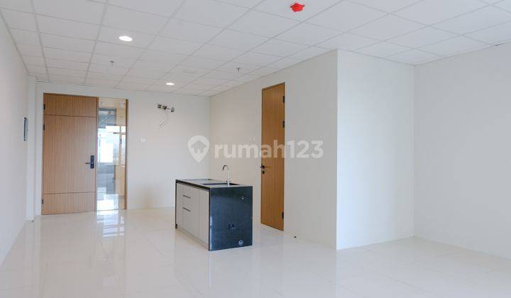 Studio Unfurnished Apartemen Hquarters 2