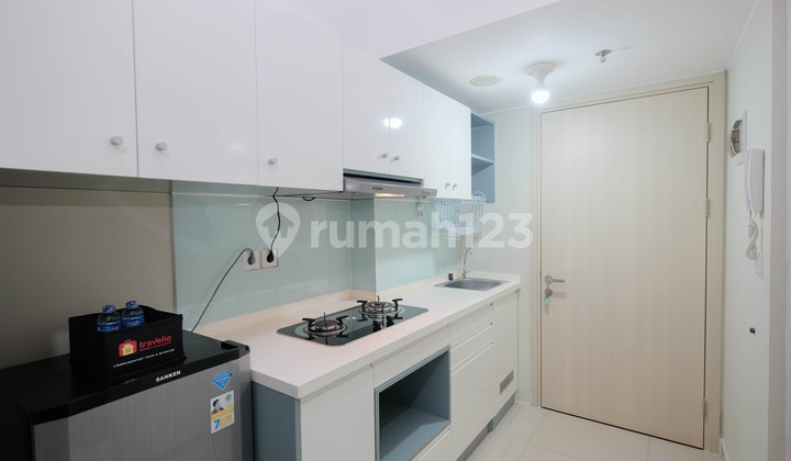 Furnished Unfurnished Apartement Springlake Summarecon Bekasi 2