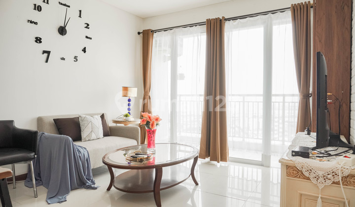 Furnished And Unfurnished Apartemen Green Bay Condominium  2