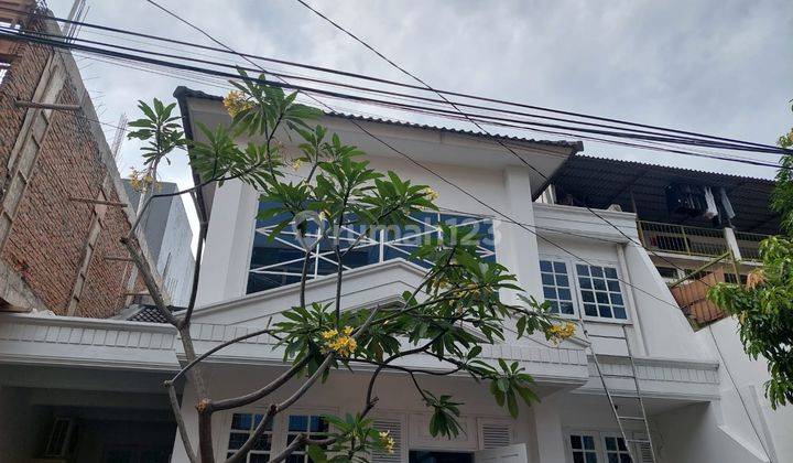 Rumah Minimalis Modern nan Asri 2 lantai 1