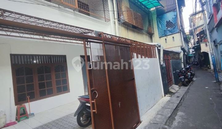 Rumah Siap Huni di Jembatan Besi Jakarta Barat (DI)