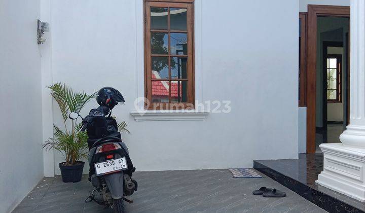 Rumah Mewah Tinggi 7m Bagus 2