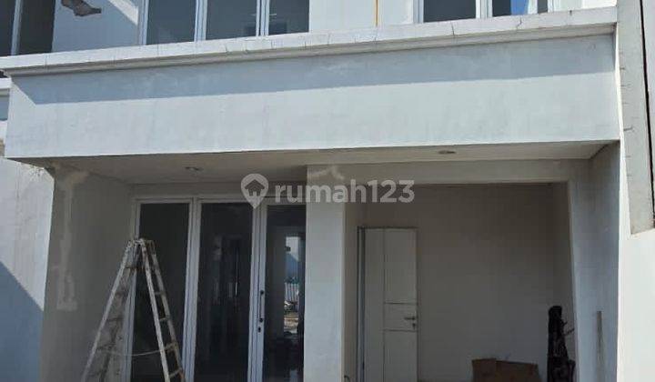 Rumah 2 Lantai Di Citralamd Tegal 2