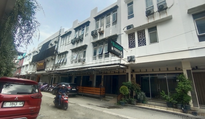 For Sale or Rent Former Cafe Shop House in Tegal 2