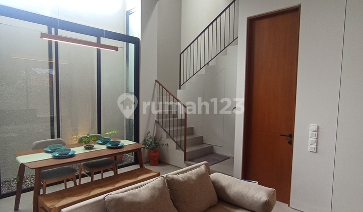 Rumah Cantik Dekat MRT Lebak Bulus Harus di Miliki 2