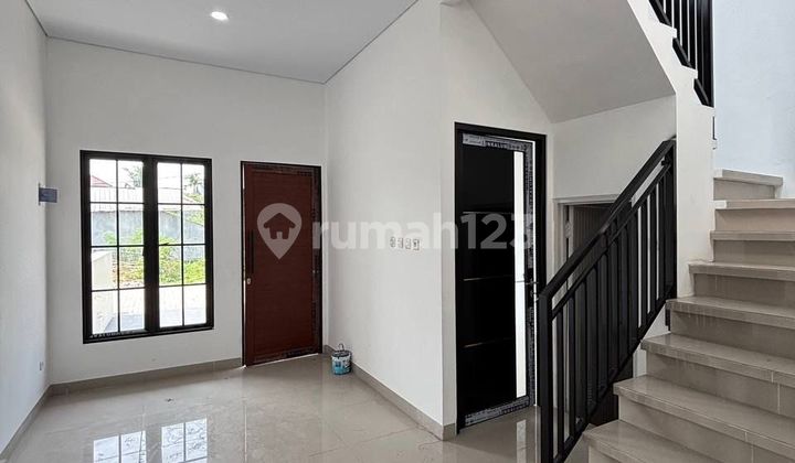 Rumah Cantik 2 Lantai Di Ciganjur Dekat Stasiun Krl 2