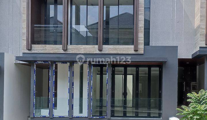 Rumah mewah bebas macet langsung exit tol Andara dan cilandak 1