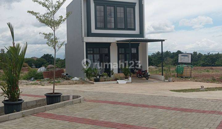 Rumah di ciputat perbatasan lebak bulus  1