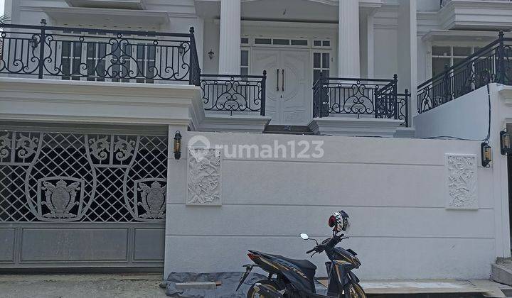 Rumah paling clasic modern di cilandak fatmawati 5 menit MRT 1