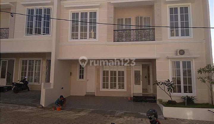 Rumah Mewah Luas Di Cinere Dekat Jaksel Dan Fasilitas Umum 1