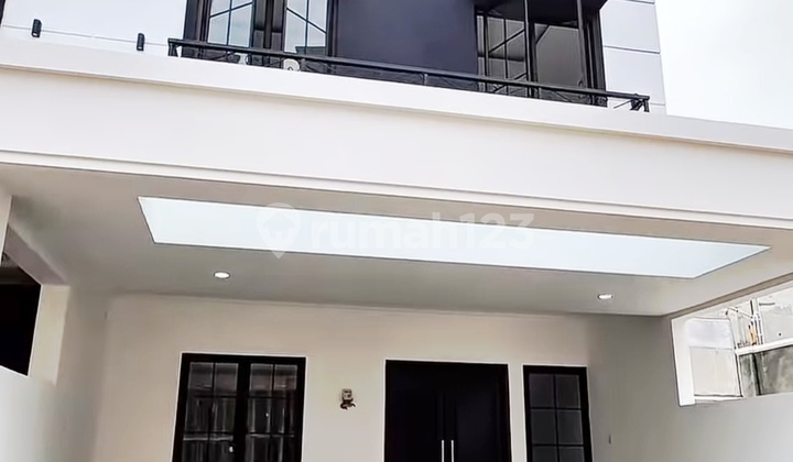 Rumah Clasic Mewah 10 Menit L R T Pancoran Rumah Clasic Mewah 10 Menit L R T Pancoran