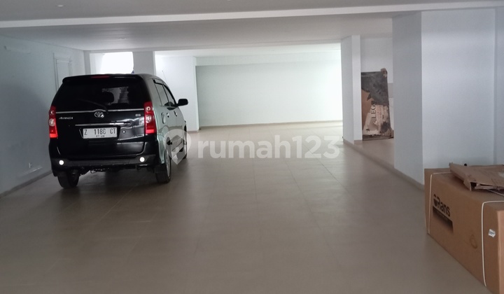 House in the Prime Location of Cilandak Fatmawati, Super Luxurious 2