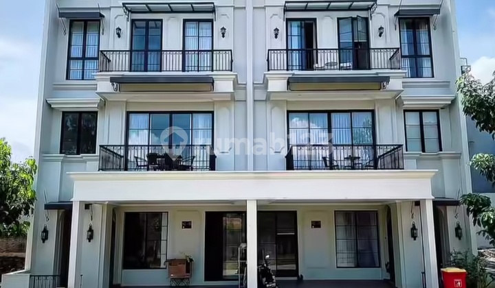 Luxury House in the Most Elite Area of Jagakarsa Cilandak 1