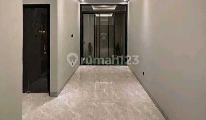 Rumah Cantik Rooftop Harga Special Jakartaselatan Jagakarsa 2