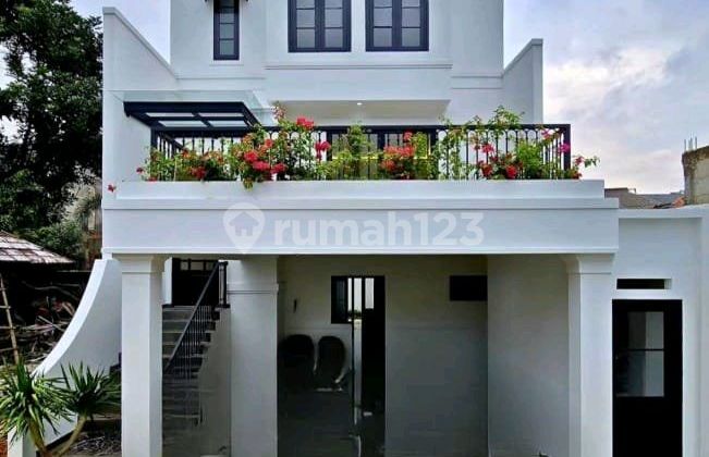 Very Luxurious Palace House Near Andara Toll