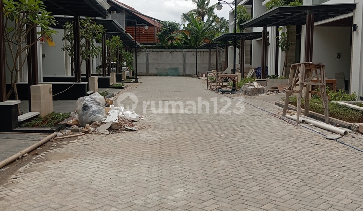 Rumah Siap Huni Dalam Cluster Paling Termewah Cilandak 2