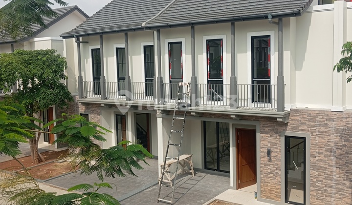 Rumah Siap Huni Akses Super Cepat Ke M R T Lebakbulus
