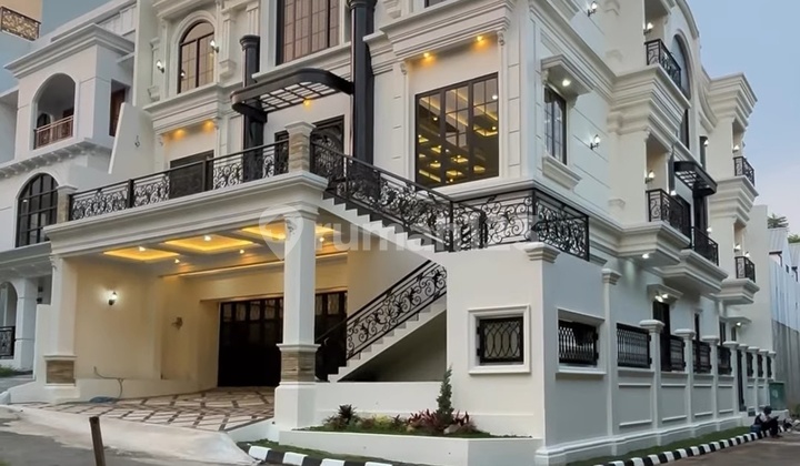 Rumah Super Mewah Megah Di Cipete Antasari Dalam Cluster Rumah Super Mewah Megah Di Cipete Antasari Dalam Cluster