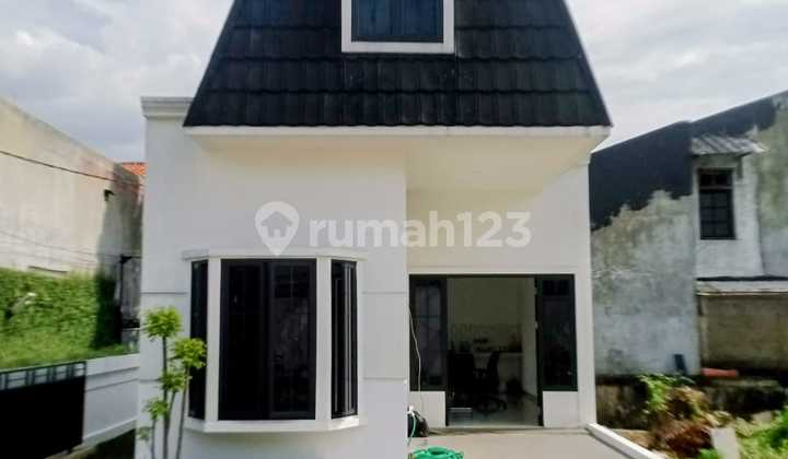 Beautiful House in Rempoa Adjacent to Lebak Bulus MRT Beautiful House in Rempoa Adjacent to Lebak Bulus MRT