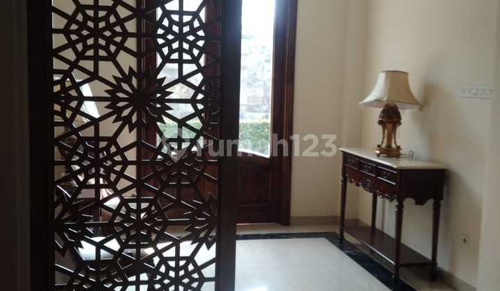 Furnished Luxury House Near Tanjung Barat Mall Tbsimatupang 2