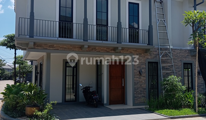 Luxury Resort-Style Home Ready to Occupy, Adjacent to Lebakbulus MRT Station 2