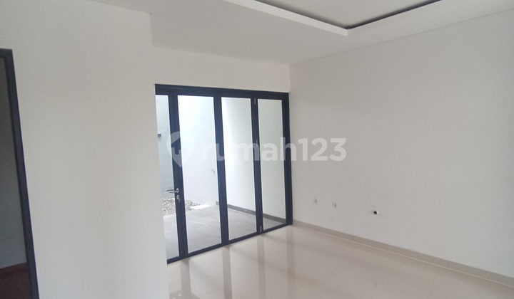 Rumah Cantik 3 Lantai Real 5 Menit Lebak Bulus  2