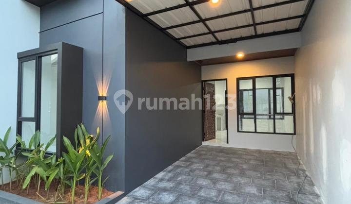 Beautiful House in Beji Depok Adjacent to South Jakarta and Public Facilities 2