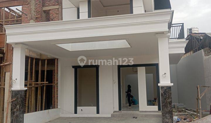 Rumah Clasic Paling Mewah Di Cirendeu Nempel Mrt  2