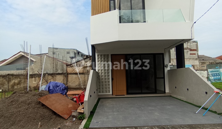 Rumah Cantik Luas Harga Super Murah 20 Menit Mrt Lebak Bulus