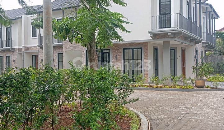 The Most Comfortable Spacious House Right Next to Lebak Bulus MRT 2