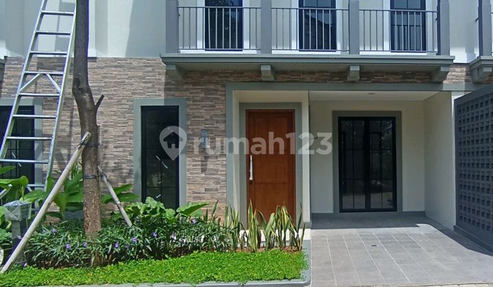 Rumah Siap Huni Pavorite Nempel MRT Lebakbulus