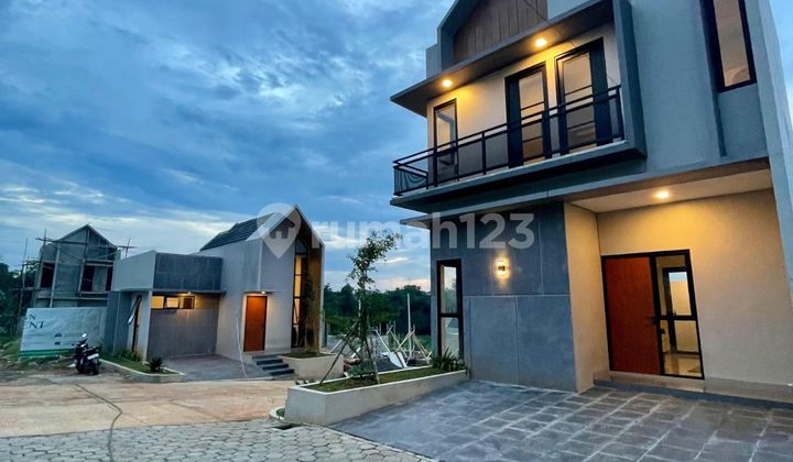 Rumah Cantik 2 Lantai Viuw Pegunungan Harga Murah dengan Jaksel